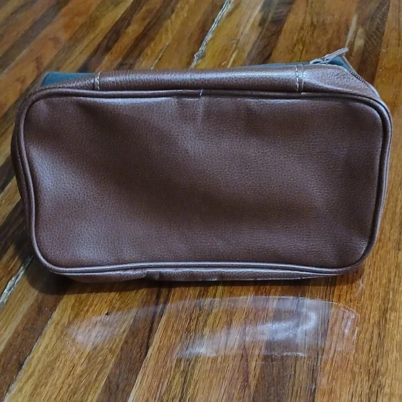 Polo Ralph Lauren Fragrance Travel Bag - Picture 4 of 8